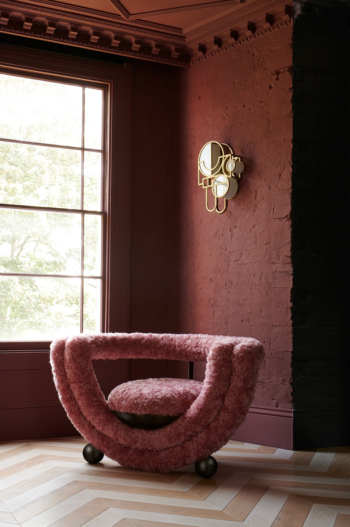 KISSING ARMCHAIR<br>FURRY ROSE